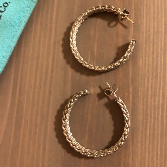 Tiffany and Co mesh hoop somerset earrings - Picture 3 of 6